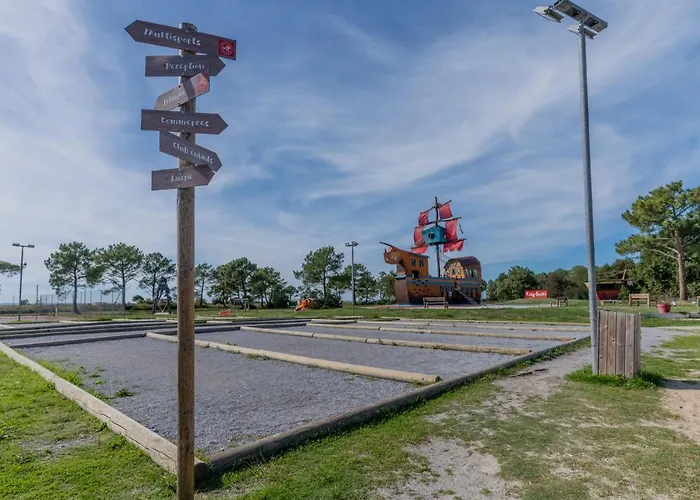 Capfun 5 Stars 64 M With Pool And Terrace Chalet