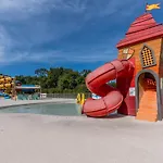 Capfun 5 Stars 64 M With Pool And Terrace Dağ evi Lanton