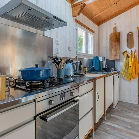 Chalet Capfun 5 Stars 64 M With Pool And Terrace Lanton